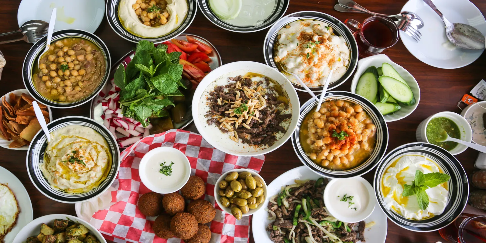 Savor the Flavors of Lebanon at a Lebanese Restaurant